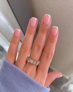 20 FABULOUS SHORT NAIL DESIGNS - julsweek Short Gel Nails, French Manicure Nails, Work Nails, French Tip Acrylic Nails, Nail Swag