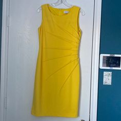 Calvin Klein Size M Yellow Midi Dress Mint Condition Bought Brand New Worn Once Yellow Calvin Klein Dress, Yellow Midi Dress, Calvin Klein Dress, Womens Calvin Klein, Dress Es, Dress Shop, Calvin Klein, Colorful Dresses, Midi Dress