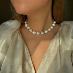 **Large Baroque Pearl Necklace | Chunky Pearl and Shell Mass Beads Choker** Make a bold statement with this **Large Baroque Pearl Necklace featuring stunning flameball pearls crafted from a unique combination of pearl and shell mass. This chunky and irregular design brings natural beauty with a contemporary twist, perfect for anyone who appreciates distinctive jewelry. **Key Features - **Large Baroque Pearl Necklace Showcases oversized Baroque pearls, each with their own irregular and natural sh Party Jewelry With Round Baroque Pearls, Baroque Pearl Necklaces With Round Beads, Pearl Necklaces With Large Beads For Gifts, Pearl White Necklace With Large Round Beads, Round Pearl Necklace With Large Beads For Jewelry Making, Large Beads Pearl Necklace For Jewelry Making, Pearl Crafts, Beads Choker, Organic Aesthetic