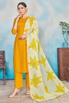 Palazzo Pakistani Suits, Designer Palazzo Salwar Kameez Dresses Online in UK - Shopkund Velvet Anarkali Suits, Different Sleeves Style, Designer Palazzo, Net Gowns