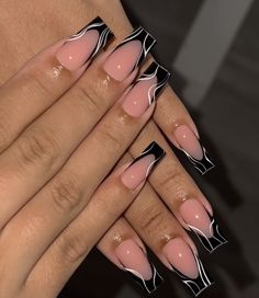 Line Work Nail Designs, Sqared Nail, Nails Acrylic Pink And Black, Short Birthday Nail Designs, Black Minimalist Nails, Short Baddie Nail Designs, Black Square Nails Design, Black Nail Designs Square, Black French Tip Nails With Design