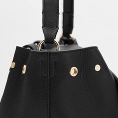 Designed to move. A trusted classic for on-the-go comfort. Cuyana Bag, Small Leather Accessories, Leather Industry, Black Leather Backpack, Soft Rose, Small Pouches, Monogrammed Items, Card Holder Leather, Wide Straps