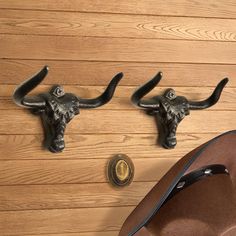 PRICES MAY VARY. 【A Unique Piece of Art】 The cowboy hat rack is made of solid cast iron. The collision of classic cowboy style and modern western wall decor aesthetics will add unique charm to your house. It is not only a hat hook, but also a beautiful work of art. Great choice for someone looking for a more minimalist aesthetic compared to macrame wall hanging. It is perfect for your western room decor. 【Safe and Reasonable Size】 This stylish hat hangers for wall measures 5.5x4.3x2.7 inches, th Wall Cowboy Hat Rack, Cowboy Hat Holder, Cowboy Hat Rack, Western Wall Decor, Western Rooms, Western Bedroom, Western Baby, Hat Holder, Hat Organization