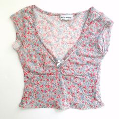 Outfit Idea, Cute Tops, Dress Brands, Beautiful Outfits, Pretty Outfits, Aesthetic Clothes