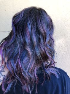 Halo Hair Colors, Blue Hair Highlights, I Like Your Hair, Night Hairstyles, Halo Hair, Physical Beauty, Peinados Recogidos, Hair Skin Nails, Natural Beauty Tips