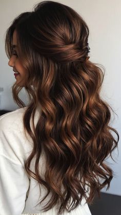 Hairstyles Wavy Hair Medium Wedding, Bridal Hair Based On Dress, Hairstyles For Weddings Half Up Half Down, Soft Romantic Curls Wedding, Bridesmaid Hairstyles Half Up Half Down Braid Medium Lengths Long, Bridal Hair Half Up Half Down Brunette, October Wedding Hairstyles, Wedding Hairstyles With Veil Hair Down Long Curly Loose Curls, Loose Curls Long Hair Wedding