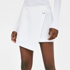 Stretchy With 5% Elastane....Clean Lines... Love Button Detail Chic High Waist White Shorts, Chic White Short-length Bottoms, Chic White Short Length Bottoms, Chic White Workwear Shorts, Trendy White Shorts For Workwear, Chic White Bermuda Shorts, Elegant White Shorts For Day Out, White Zara Bottoms For Spring, Elegant White Bottoms For Day Out