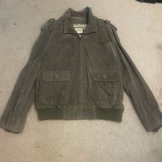 Dark Green Never Worn ***Shoulder Pads*** Spring Leather Khaki Outerwear, Spring Leather Outerwear In Khaki, Spring Khaki Leather Outerwear, Casual Khaki Leather Jacket For Spring, Casual Khaki Long Sleeve Leather Jacket, Casual Khaki Leather Jacket, Wilsons Leather Jacket, Leather Jackets, Shoulder Pads