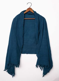 Blue Bohemian Scarf With Natural Dye, Bohemian Blue Scarf With Natural Dye, Bohemian Linen Shawl, Bohemian Linen Shawl Scarf, Indigo Handloom Cotton Dupatta, Indigo Cotton Handloom Dupatta, Traditional Cotton Scarf With Natural Dye, Handloom Cotton Indigo Dupatta, Traditional Cotton Scarves With Natural Dye