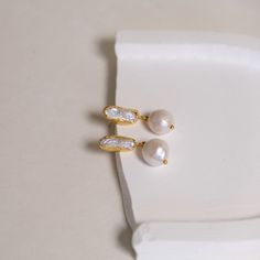 D A I N T Y - P E A R L - E A R R I N G S  Elevate your style with our elegant pearl earrings! This is Art and Crafts Jewelry's first and ever-popular design. * Brass , 18k Gold Plated , Natural Freshwater Pearl * Made with love ❤ - HOW TO ORDER - Choose the color you want from the drop-down menu. - OTHER INFORMATION- Each item is individually wrapped in a kraft jewelry gift box. I do not include the gift wrap in the price. I am happy to ship directly to the buyer. If you want to add a gift note Elegant Silver Earrings For Birthday, Elegant Pearl Drop Jewelry For Birthday, Elegant White Earrings For Birthday, Elegant White Earrings For Birthdays, Copper Earrings Handmade, Bridesmaid Pearl Earrings, Copper Anniversary Gifts, Copper Jewelry Handmade, Bronze Earrings