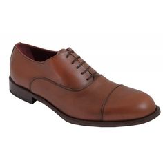 Zapatos de boda clásico con cordones para hombre, color marrón fabricados de forma artesanal en España con piel genuina de calidad premium.    Ideal para cualquier ocasión, para combinar con el traje de novio, pero también para padrinos o invitados.    Zapatos de novio cómodos para disfrutar de la fiesta durante todo el día.    Fabricado en piel cuero con el forro y planta de piel, suela de cuero cosida. Portugal, Ships, France, Etsy Uk