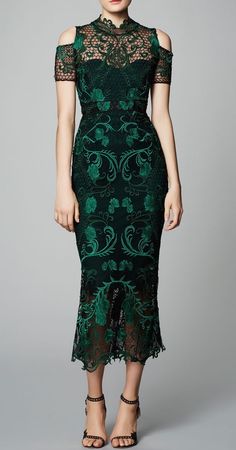 Tea Cocktail, Ribbed Knit Dress, Guipure Lace, Marchesa, Marie Antoinette, Tube Dress, Fashion 2017, Tea Dress, Pre Fall