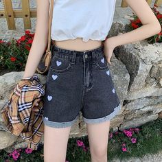 Brand Name: MsDasteMaterial: PolyesterWaist Type: HIGHLength: ShortsDecoration: PATTERNOrigin: CN(Origin)Jeans Style: Wide Leg PantsAge: Ages 18-35 Years OldModel Number: 2021032924W109Item Type: JEANSGender: WOMENRelease Date: Summer 2021Thickness: RegularStyle: CasualFabric Type: SoftenerClosure Type: Zipper FlyFit Type: RegularWash: lightWomen jeans shorts color: Blue GrayLady denim shorts sizes: XS S M L XL XXLFemale shorts decoration: Heart printedWater washed jeans seasons: Summer Autumn F Jeans Shorts Women, Short Jeans Pants, White Lace Gloves, Cute Heart, Jeans For Short Women, Short Jeans, Shorts Women, High Waisted Shorts Denim, Designer Shorts