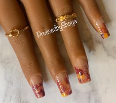 Hello Autumn Marble Press on Nails - Etsy Red Nails Thanksgiving, Short Nails Acrylic Autumn, Fall Marble Nails Short, Fall Nails With Leafs, Overlay Nails Fall Colors, Autumn Tip Nails, Burnt Orange Marble Nails, Unique Summer Nails 2024, November Inspired Nails