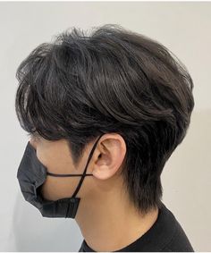 Mid Part Hairstyles Men Korean, Two Block Mullet Men, Mid Fade Haircut Men Long Hair, Curtain Mullet Men Korean, Asian Middle Part Hair Men Straight, Mid Part Mullet, Korean Middle Part Hair Men, Two Block Middle Part, Middle Part Asian