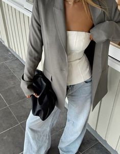 Oasis Clothing, Urban Chic Fashion, Outfit Check, Paris Outfits, Women's Casual Style, Outfit Look, Outfit Inspo Fall, Inspiration Mode, Mode Inspiration