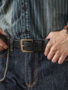 Just take this belt for example, with its luxurious calfskin leather and brass buckle embellishment promising to become a regular, timeless addition to any and every look