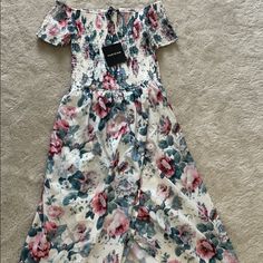 Size:Small Off The Shoulders Long, Flower Printed Dress Casual Floral Print Maxi Dress For Date Night, Casual Floral Dress For Date Night, Floral Summer Dress For Date Night, Multicolor Off-shoulder Floral Maxi Dress, Beautiful Maxi Dresses, Flower Print Dress, Flower Prints, Off The Shoulder, Womens Sizes