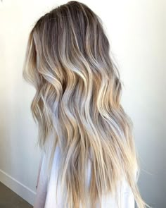 Dimensional Blonde Root Melt, Ombre Dirty Blonde Hair, Soft Blended Balayage, Darker Roots Blonde Hair, Blonde Hair Black Roots, Mousey Blonde, Dark Roots Hair, Pale Blonde Hair, Camp Hair