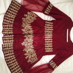 Brand New Custom Wedding Sharara /Lehnga Dress Very Beautiful Maroon Color , All Hand Work On The Shirt And Dupatta Traditional Fitted Wedding Dress For Festive Occasion, Elegant Fitted Wedding Dress With Traditional Drape, Organza Sharara With Long Sleeves For Reception, Traditional Drape Wedding Dress With Pallu, Fitted Wedding Dress With Pallu And Traditional Drape, Elegant Wedding Dress With Pallu For Festive Season, Traditional Fitted Wedding Dress, Elegant Festive Wedding Dress With Pallu, Semi-stitched Dress For Wedding With Traditional Drape