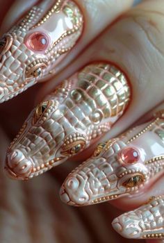 Discover the latest trend with Crocodile Nails Trend 2024! Crocodile Nails, Snake Nails, 3d Nail Art Designs, Nails Trend, Mens Nails, Art Deco Nails, Halloween Acrylic Nails, Stunning Nail Designs, Fantasy Nails