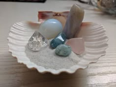 Beach Crystals, Beach Witch, Healing Water, Crystal Room, Altar Ideas, Witches Altar, Crystal Beach, Healing Waters