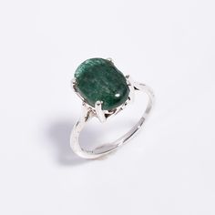 Green Jade Ring | Natural Gemstone Ring | Handcrafted Ring | Dainty Ring | Elegant Ring | Minimalist Jewelry | Unisex Ring | Statement Ring Free Delivery!! Green Jade Gemstone: Features a natural Green Jade stone, symbolizing harmony and balance, with a serene, timeless beauty. Handcrafted with Care: Expertly handcrafted for a unique, high-quality piece that showcases meticulous artistry. Dainty and Elegant: This ring offers a delicate, refined design that adds a subtle touch of elegance to any Green Jade Ring, Ring Elegant, Zierlicher Ring, Jade Gemstone, Natural Gemstone Ring, Jade Ring, Ring Minimalist, Handcrafted Rings, Unisex Ring