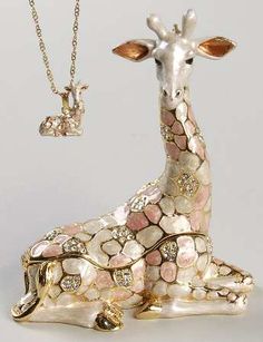 Give #mom something unique with this adorable giraffe trinket box and matching necklace. Something Unique, Tiny Treasures, Treasure Boxes, Fabulous Jewelry, Matching Necklaces, Trinket Boxes, Salt And Pepper, Flamingo, Mothers Day