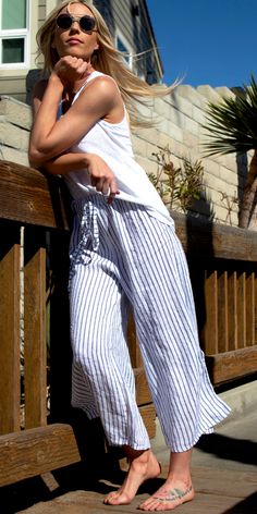 Giulana Striped Capri Pants - Shop Gigi Moda - Made in Italy Striped Pants Outfit, Linen Capri Pants, Casual Summer Outfits, Striped Linen, Striped Pants, Pants Outfit, Western Wear, Summer Casual, Timeless Fashion