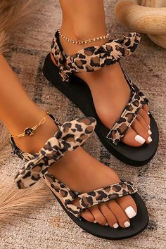 Leopard Print Wide Crossover Straps Faux Buckles Sandals Summer Shoes Sandals Flats, Summer Shoes Sandals, Orthopedic Shoes, Bow Sandals, Womens Summer Shoes, Stylish Sandals, Bow Shoes, Casual Lace, Womens Sandals Flat