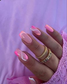 Short Nails For Cruise, Spring Formal Nails, Cruising Nails, Nails 2023 Trends Pink, Summer Holiday Nails, Biab Nails, Holiday Acrylic Nails, Unghie Sfumate, Summer Gel Nails