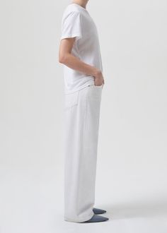 Full-length Summer Pants For Everyday, Full Length Summer Pants For Everyday, Relaxed Fit Wide Leg Pants For Elevated Casual Summer, Summer Wide Leg Pants For Elevated Casual Occasions, Summer Wide Leg Pants For Elevated Casual, White Relaxed Fit Effortless Bottoms, White Relaxed Fit Bottoms, Everyday Relaxed Fit Wide Leg Pants, Relaxed Fit Wide Leg Pants For Everyday