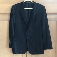 Vintage. Approximate Measurements Taken Lying Flat: Pit To Pit 23”, Length 32”, Sleeve Length (Top Of Shoulder To Wrist) 25.5”. Gucci Suit, Gucci Black, Sport Coat, Flap Pocket, Vintage Gucci, Mens Suits, Blazer Suit, Suit Jacket, Product Description