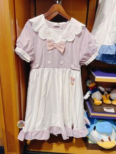 Exclusive Daisy Duck Dress for Adults is released at Shanghai Disney Resort Today~! USA Size S, M & L For Adults White Short Sleeve Kawaii Dress, White Minnie Mouse Summer Dress, Minnie Mouse Cotton Short Sleeve Dress, Casual Minnie Mouse Summer Dress, Spring Casual Minnie Mouse Dress, Disney Minnie Mouse Cotton Dresses, Casual Summer Dress With Minnie Mouse Design, Spring Disney Short Sleeve Dresses, Disney Style Short Sleeve Spring Dresses