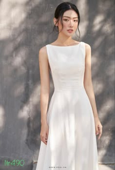 Stiff Fabric Dress, White Filipiniana Dress, Simple Graduation Outfits, White Brunch Dress, Type Of Necklines, Elegant Necklines, Simple Graduation Dresses, Elegant Dresses Classy Chic, Linnen Dress