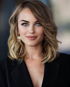 Hair Levels, Lob Haircut, Haircut And Color, Mid Length Hair, Medium Hair Cuts, Medium Length Hair Cuts, Hair Today, Great Hair, Hairstyles Haircuts