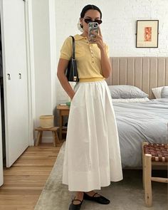 White Skirt Outfits, Stile Boho Chic, Modest Clothing, Pinterest Outfits, White Skirt, 가을 패션, Inspiration Mode, Mode Vintage, Lookbook Outfits