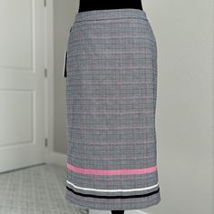 Beautiful Pencil Skirt Pink/Black/White/Grey Pockets On Both Sides Back Hidden Zipper Very Minimal Stretch 65% Polyester 32% Viscose 3% Elastane Offers Welcomed Pink Lined Skirt For Office, Pink Skirt For Office Wear, Plaid Pencil Skirt, Hidden Zipper, Pink Black, Pencil Skirt, Womens Skirt, Size 2, Black Pink