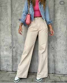 Ootd Pantalon Beige, Outfits With Beige Jeans, Beige Jeans Outfits, Jean Beige Outfit, Beige Pantalon Outfit, Beige Casual Cargo Jeans For Fall, Trendy Beige Denim Bottoms, Trendy Beige Fall Jeans