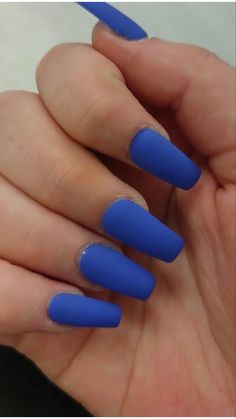 Discover 20+ Blue Nails You Need to Try to Be That Girl! From summery nails to casual nails, find your perfect shade of blue. Get inspired with nagel inspo and explore cute simple nails and cute gel nails for a chic look. Embrace the elegance of simple gel nails and the trendiness of blue gel nails. Whether you prefer short acrylic nails designs or stunning blue acrylic nails, these styles will keep you on point all year round!