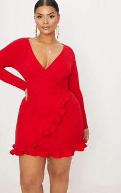 Red Ruffle Dress, Look Plus Size, Pretty Little Thing, Curvy Girl Fashion, Dress Plus Size, Curvy Fashion, Latest Fashion For Women, Plus Size Dresses, Dresses Online