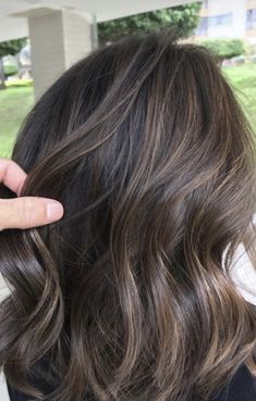 Hair Color Ideas 2023, Chocolate Copper Hair, Brown Hair With Lowlights, Copper Hair Color Ideas, Hairstyles For Fat Faces, Latest Haircuts, Hair Color Light Brown, Copper Hair Color