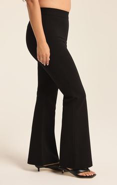 We love a good flare and this pant effortlessly transitions from the office to daily life. This chic high rise pant features a slim fit throughout the hips, a kick flare, and our fave detail; the supportive feel from the durable, stretchy fabric. Z SUPPLY Women's Do It All Flare Pant, Black, Extra Large Lounge Bra, Kick Flares, High Rise Pants, Flare Pants, Casual Pants, Black Pants, Full Length, Perfect Fit, Slim Fit