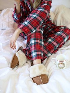 red flannel pyjamas - Christmas Pyjamas - www.andreaclare.ca Cocoa Whipped Cream, Family Holiday Outfits, Flannel Pyjamas, Holiday Outfit Inspiration, Christmas Pyjamas, Womens Christmas Pajamas, Xmas Pajamas, Christmas Pj, Pajama Day