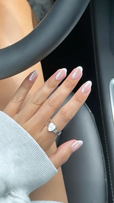 Hailey Bieber, nails, chrome, french nails, aesthetic, clean girl, clean girl nails French Tip Hailey Bieber Nails, French Tip Nails With Chrome On Top, Round Chrome French Nails, French W Chrome, Clear Dip With Chrome, Almond Acrylic Nails Chrome, White French Chrome Nails, Daily Bieber Nails, White French Tip Chrome