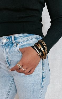 Get on trend with the Heath Cuban Chain Bracelet! Available in both gold and silver, this tarnish-free bracelet adds a touch of style to any outfit. Upgrade your jewelry game and make a statement with this must-have piece. Length: 6.5" + 0.5" extender chain Waterproof Tarnish resistant 18K Gold plated stainless steel Hypoallergenic Clean Everyday, Cuban Chain Bracelet, Outfit Upgrade, Chain Scarf, Kimono Sweater, Store Jewelry, Crystal Bangle, Free Bracelet, Silver Chain Bracelet