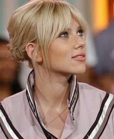 Fringe Hairstyles, Long Hair With Bangs, Penteado Cabelo Curto, Hair Color And Cut, Scarlett Johansson, Hair Dos