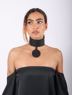 Dot Short L Choker in Black by Aumorfia-Idlewild Minimal Choker, Leather Collar Necklace, Choker Handmade, Handmade Chokers, Leather Accessory, Minimal Look, Goth Style, Black Choker, Leather Chokers