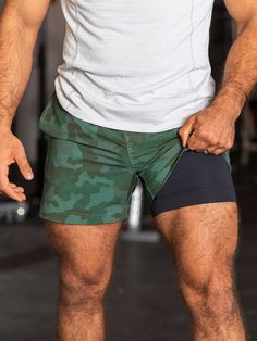 There's no doubt that these bad boys will enhance everything from your workout to your nap time. Featuring an anti-chafe compression liner, these 4-way stretch performance shorts are the perfect mix of incredible comfort & maximum sporting capabilities. Fabric: Outer Shell: 86% Polyester/14% Spandex Liner: 85% Polyester / 15% Spandex Machine Wash Cold, Tumble Dry Low Designed for: Walking, Basketball, Bike Riding, Everyday Athleisure | Chubbies The You Can't See Mes 5.5" Inseam Polyester/Spandex Sportswear Boxer Briefs With Built-in Shorts For Training, Breathable Sportswear Boxer Briefs For Workout, Athletic Fit Squat Proof Gym Bottoms, Sporty Sweat-resistant Boxer Briefs For Gym, Breathable Casual Boxer Briefs For Running, Breathable Athleisure Boxer Briefs For Gym, Casual Go-dry Boxer Briefs For Gym, Athletic Fit Activewear With Comfort Waistband For Training, Compression Squat Proof Athletic Shorts For Training