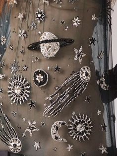 Cosmos Galaxy, Embroidery Fashion Detail, Mode Editorials, Galaxy Fashion, 자수 디자인, Embroidery Fashion, 가을 패션, Embroidery Inspiration, Embroidery Dress